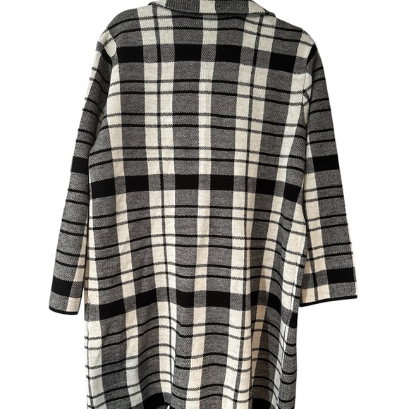 Kasper Monochrome Plaid Trench Coat - Picture 3 of 10